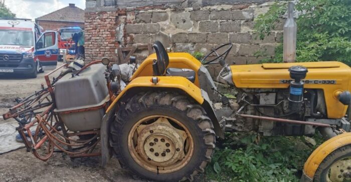 gospodarstwo, wypadek, ciągnik, przejechanie