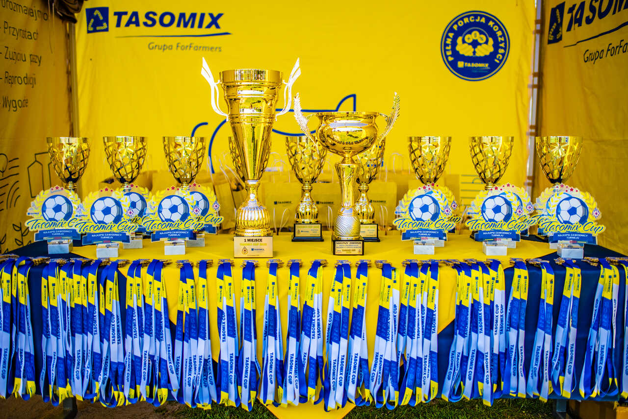 Tasomix Cup, piłka nożna, Tasomix, wytwórnia pasz, pasze, Grupa ForFarmers, bydło mleczne, trzoda chlewna
