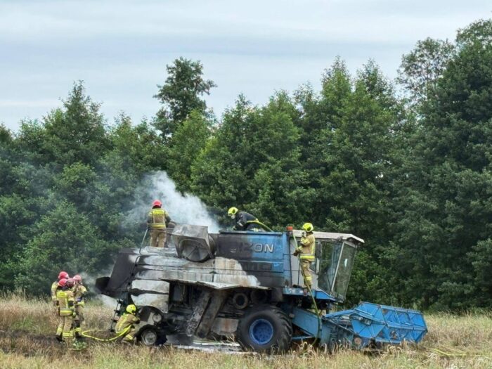 pożar, kombajn, zboże, pożar kombajnu