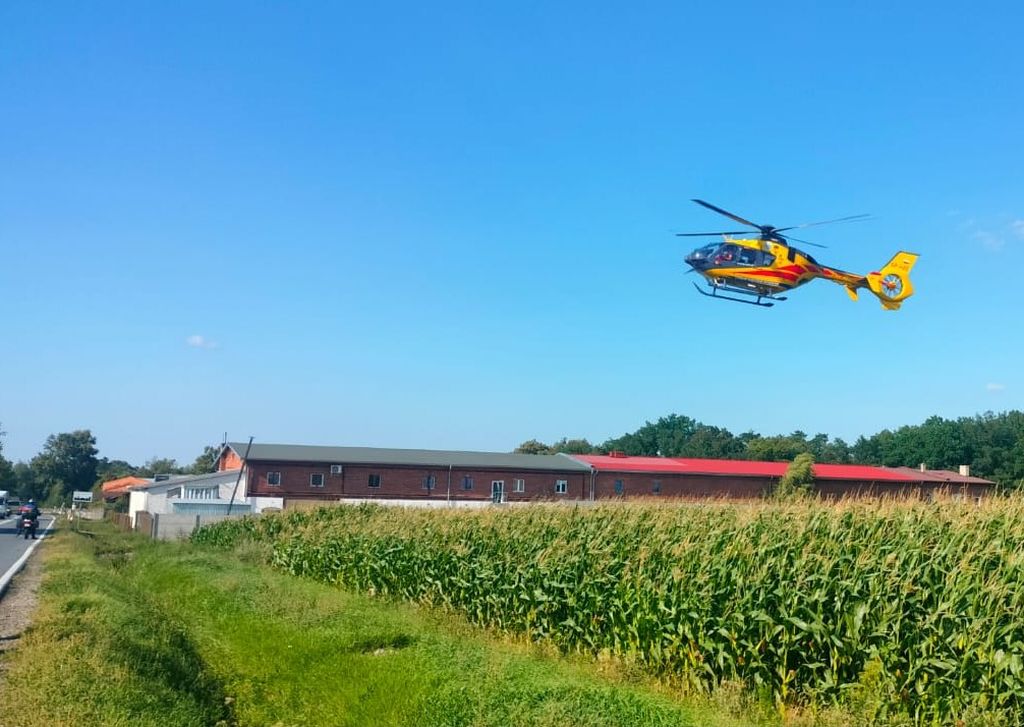 zdarzenie drogowe, droga krajowa, wypadek, ciągnik