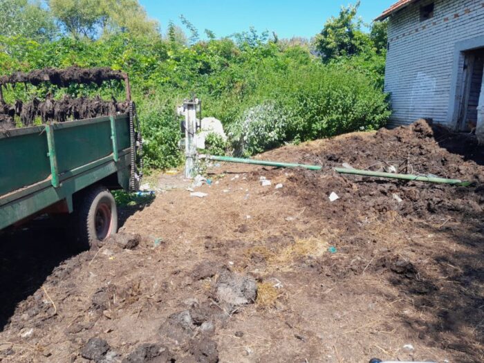 wypadek, gospodarstwo, ładowacz obornika, ranne dziecko