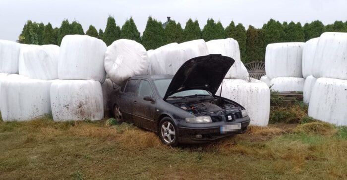 zderzenie, auto, kiszonka, pijany kierowca