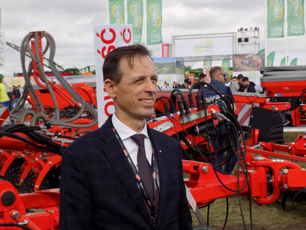 Kuhn Maszyny Rolnicze, Artur Szymczak, kuhn, Agro Show, zawieszany pług obracany, głębosz, pielnik, kultywator