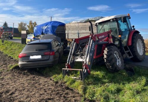 kolizja, zderzenie, auto, ciągnik