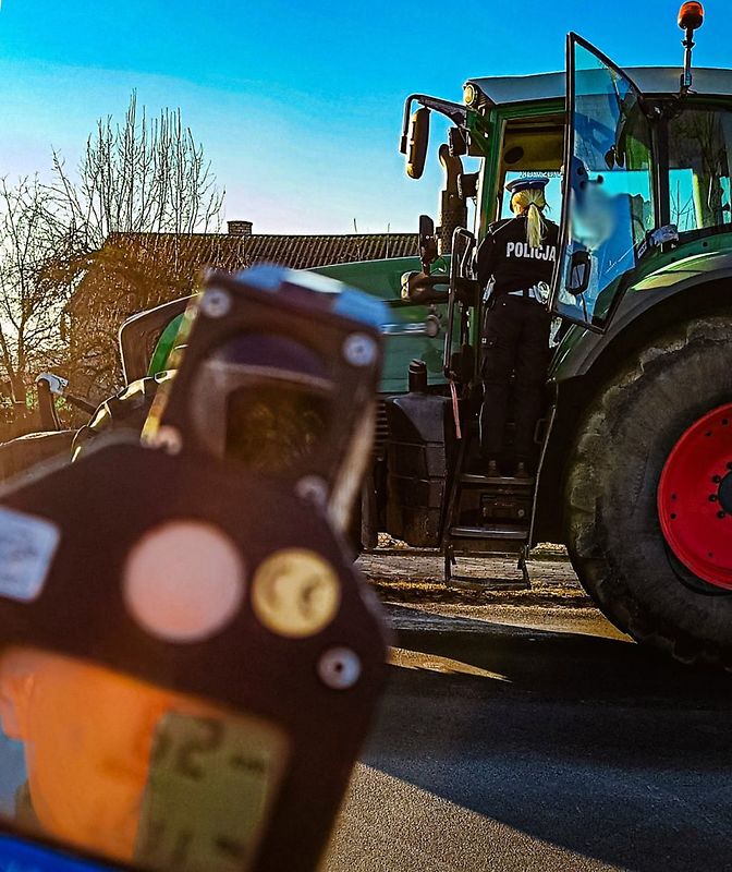 prezydent, ustawa, ciągniki, prędkość