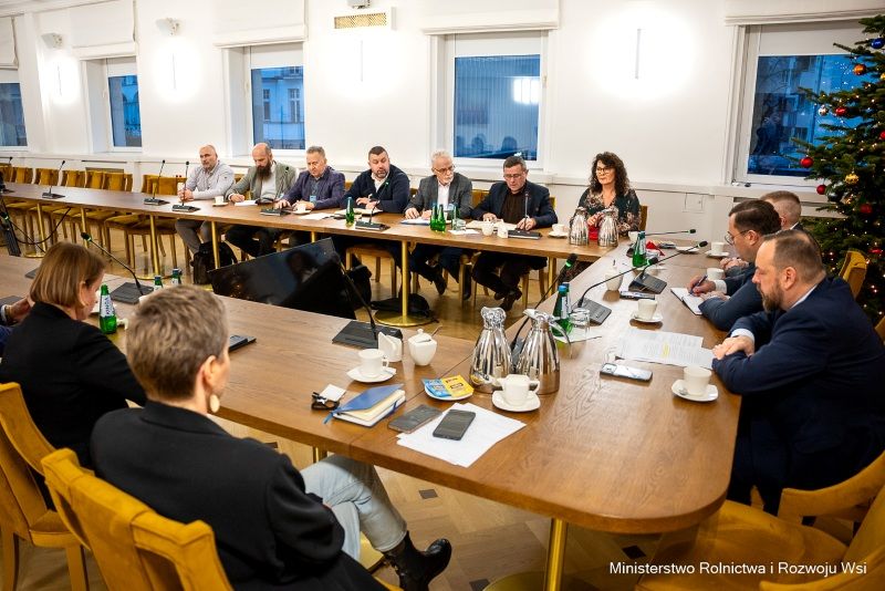 Przedstawiciele Krajowej Rady Wieprzowiny spotkali się z ministrem rolnictwa Stefanem Krajewskim. Foto_Mirosław Lewandowski