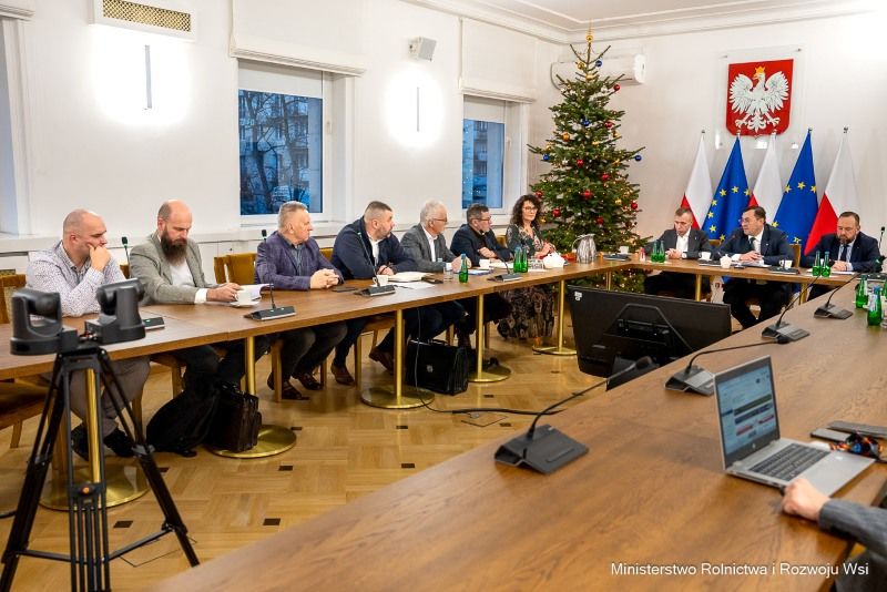 Przedstawiciele Krajowej Rady Wieprzowiny spotkali się z ministrem rolnictwa Stefanem Krajewskim. Foto_Mirosław Lewandowski