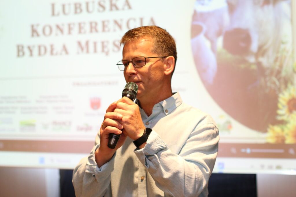 VIII Lubuska Konferencja Bydła Mięsnego, hodowla bydła mięsnego, buhaj limousine, żywienie mamek, pierwiastki, selekcja bydła