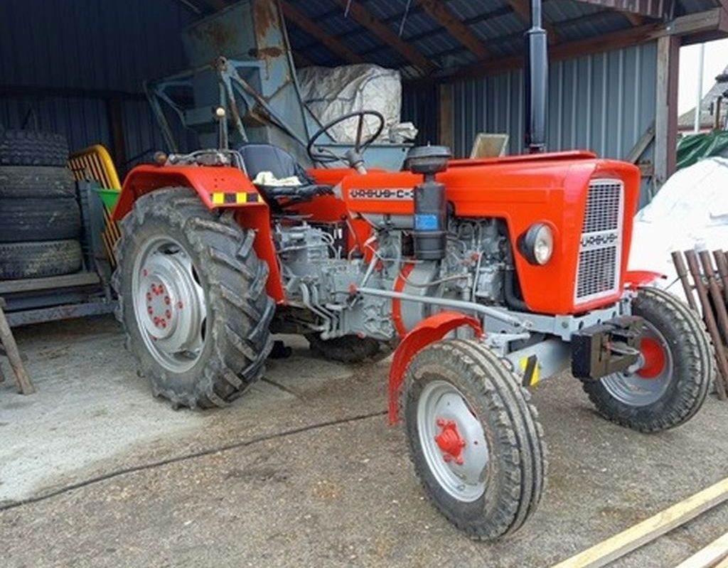 sprzedaż ciągnika, traktor