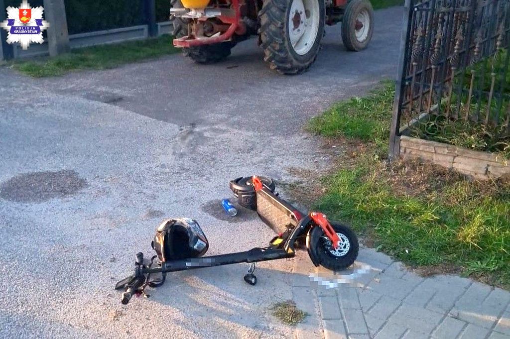 wjechał hulajnogą w ciągnik, wypadek drogowy